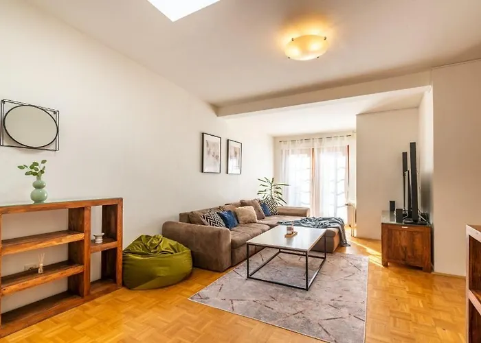 Templová 7 - Old Town Large Apartment with Terrace